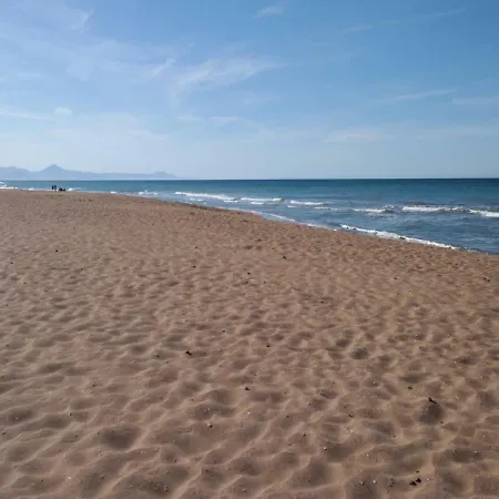 Апартаменты Apartamento Con Terraza, Piscina Y Cerca De Playa
