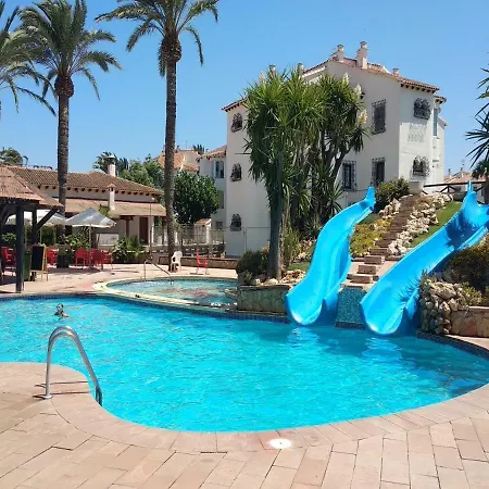 Апартаменты Apartamento Con Terraza, Piscina Y Cerca De Playa *
